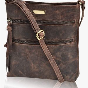 Estalon crossbody leather purse/ bag.